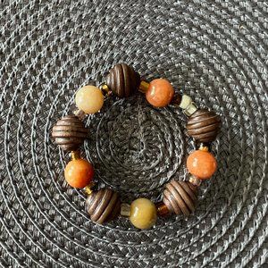 Glass and wooden beaded bracelet